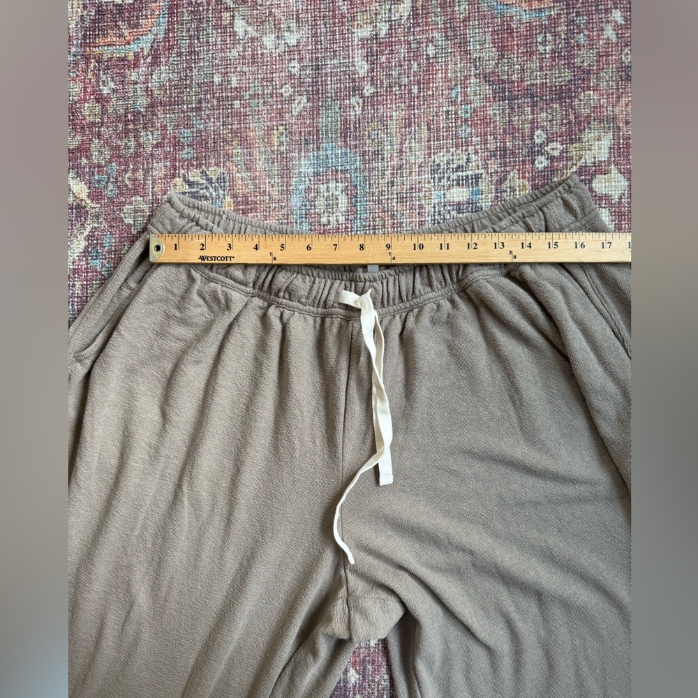 Aerie Large Wide leg Women's Tan Lounge Pants with pockets and drawstring - Picture 2 of 12